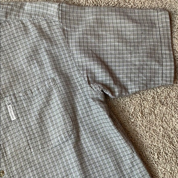 Columbia 100% Cotton Casual Short Sleeve Shirt - Picture 3 of 8